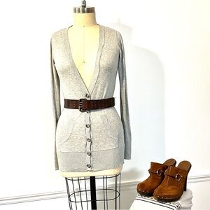 Deep V-cardigan grandpa sweater soft oatmeal blend